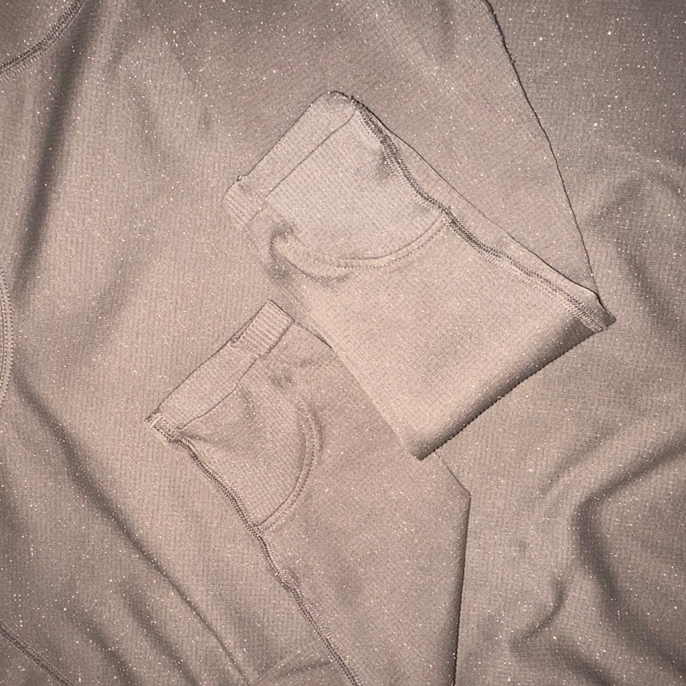 Athleta Taupe & gold flecked Long Sleeve Top - Picture 5 of 6